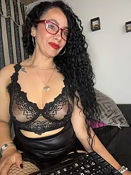 Snapshot of JULYSEX1 chatting on 04.26.26 JULYSEX1 online show from 04.26.26