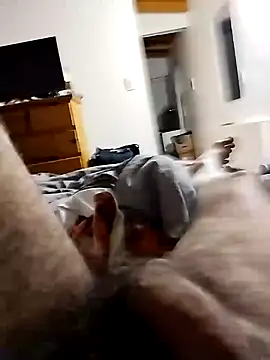 leon3875 online show from 12.15.24