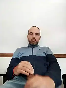 leon3875 online show from 12.18.24