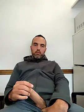 leon3875 online show from 01.16.25