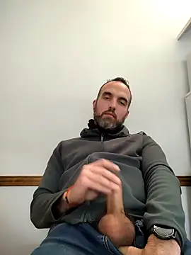 leon3875 online show from 10.01.25