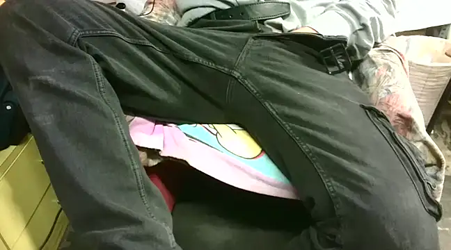 Giulio35 Pika online show from 01.16.25