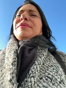 KimKelly13 online show from 02.28.26