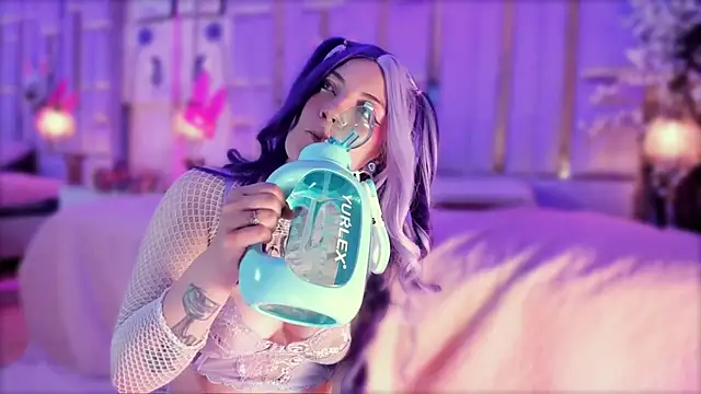 Broklinwhite  online show from 03.20.26