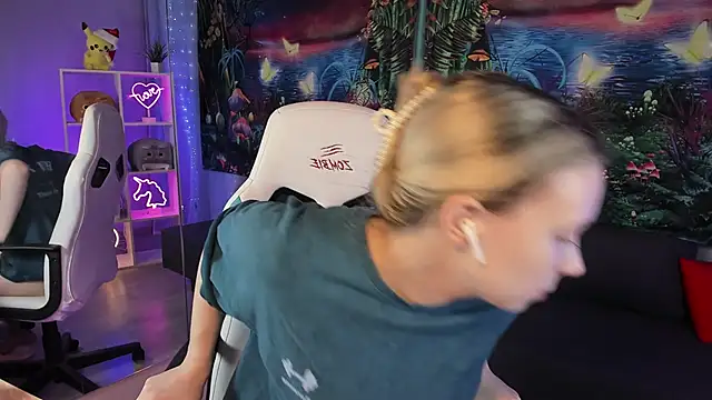 TiffanyBatson online show from 01.15.25