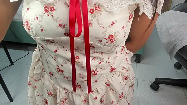 Lili 16 online show from 02.22.25