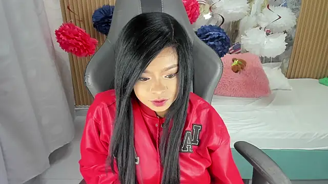 Lili 16 online show from 09.17.25