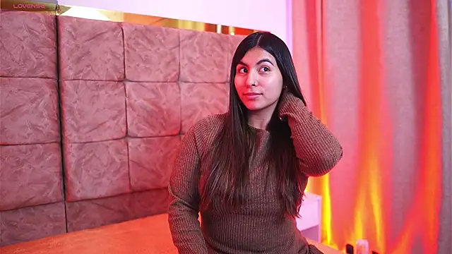 ShelleyMorell online show from 02.12.26