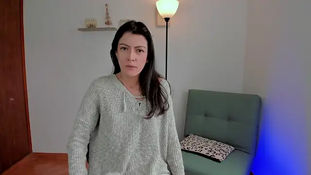 Snapshot of Lilabril chatting on 01.05.25 Lilabril online show from 01.05.25