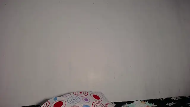 Snapshot of GiveLove1 chatting on 12.17.24 GiveLove1 online show from 12.17.24