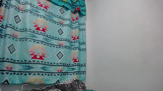 Snapshot of GiveLove1 chatting on 01.08.25 GiveLove1 online show from 01.08.25