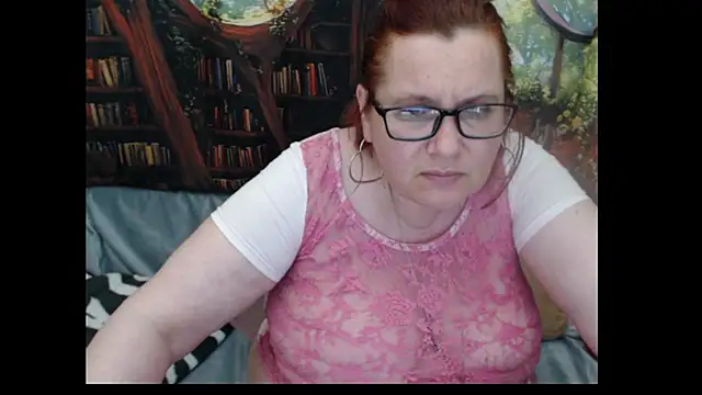 Snapshot of PlayfullMature chatting on 05.29.26 PlayfullMature online show from 05.29.26