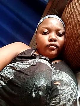 queennapal online show from 03.11.26