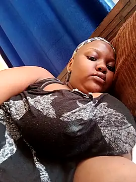 queennapal online show from 03.29.26