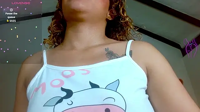 Eva Hoot online show from 09.29.25