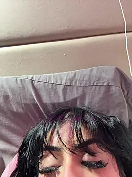 ThickerThanYoBitch online show from 03.08.25