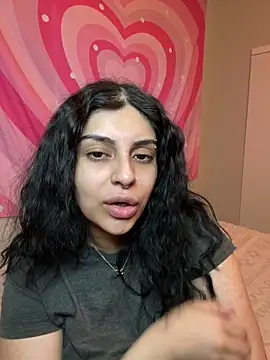 ThickerThanYoBitch online show from 03.04.26