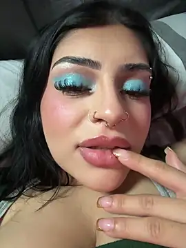 ThickerThanYoBitch online show from 03.19.26