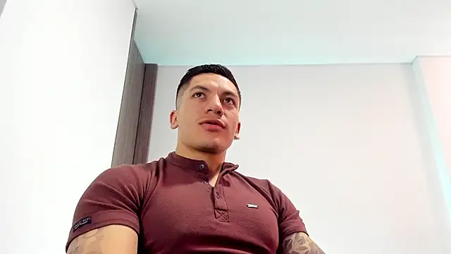 Snapshot of aquiles_51 chatting on 05.23.26 aquiles 51 online show from 05.23.26