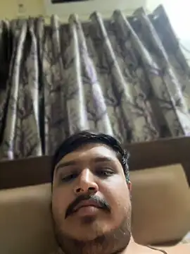 Snapshot of Parth-26 chatting on 06.10.26 Parth-26 online show from 06.10.26