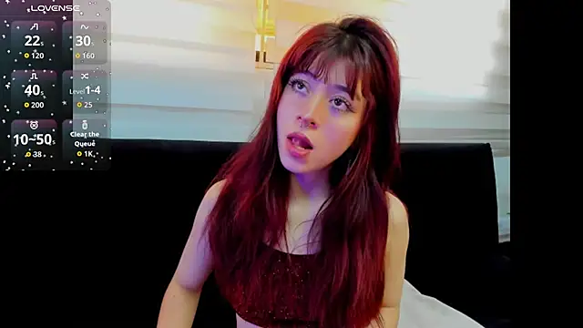 SuzzyyM online show from 03.11.26