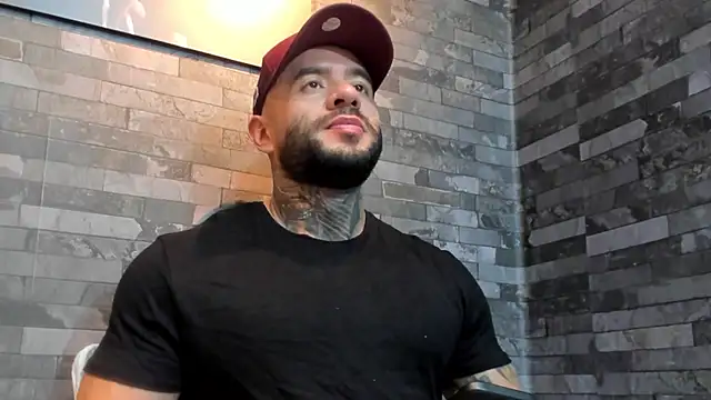 BruceDallas online show from 01.11.26