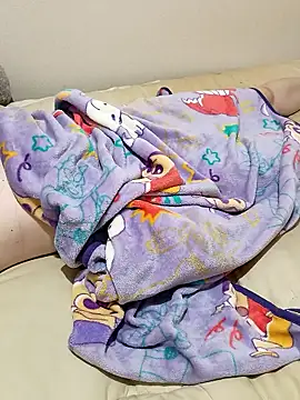 Snapshot of 114514hlove chatting on 09.11.25 114514hlove online show from 09.11.25