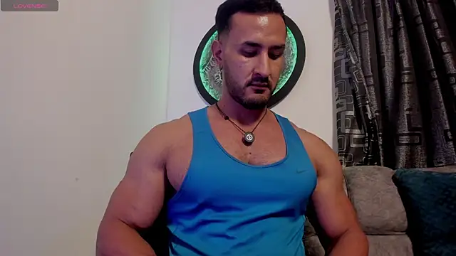 Snapshot of curt_xxx chatting on 05.24.26 curt xxx online show from 05.24.26