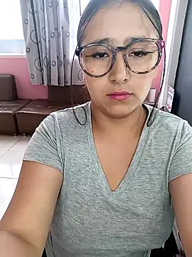 Cute Penelope online show from 02.04.25