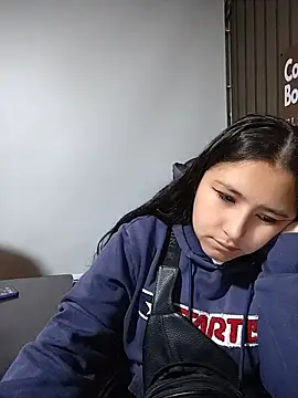 Snapshot of Cute_Penelope chatting on 07.17.26 Cute Penelope online show from 07.17.26