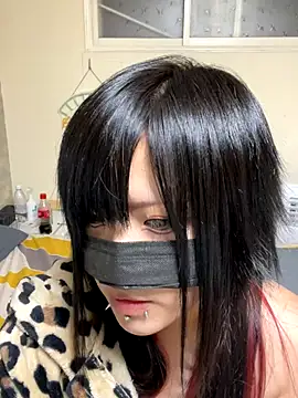 Snapshot of miyabi_room chatting on 09.16.25 miyabi room online show from 09.16.25