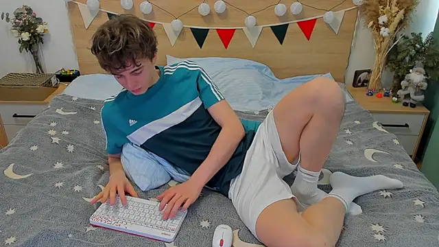 Fandi 777 online show from 02.24.25