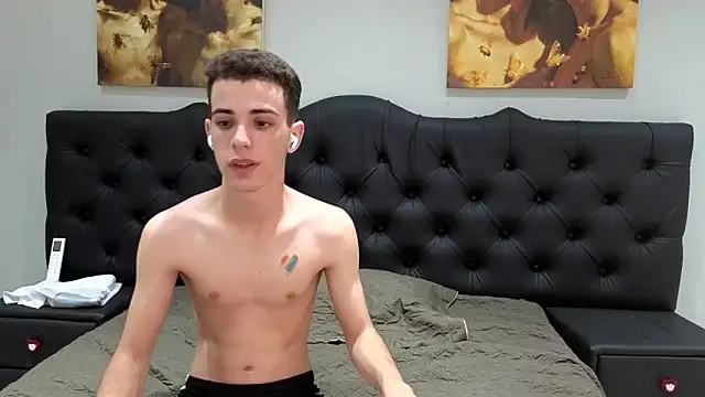 Cristian Delgado online show from 12.21.24