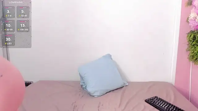 Snapshot of Mikasa_Horny chatting on 02.22.26 Mikasa Horny online show from 02.22.26