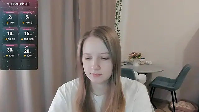 Snapshot of Alyaley chatting on 03.03.26 Alyaley online show from 03.03.26