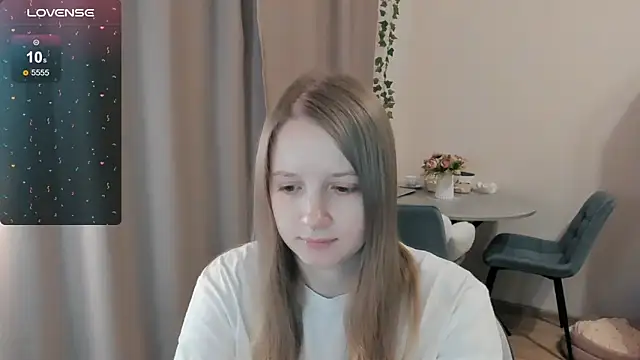 Snapshot of Alyaley chatting on 03.03.26 Alyaley online show from 03.03.26