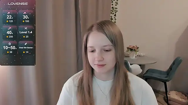 Snapshot of Alyaley chatting on 04.06.26 Alyaley online show from 04.06.26