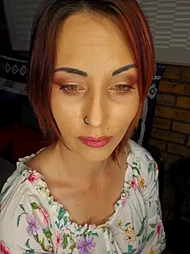 Astoria Moon online show from 09.10.25