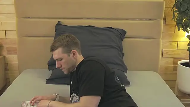 EthanPinkman online show from 04.19.26