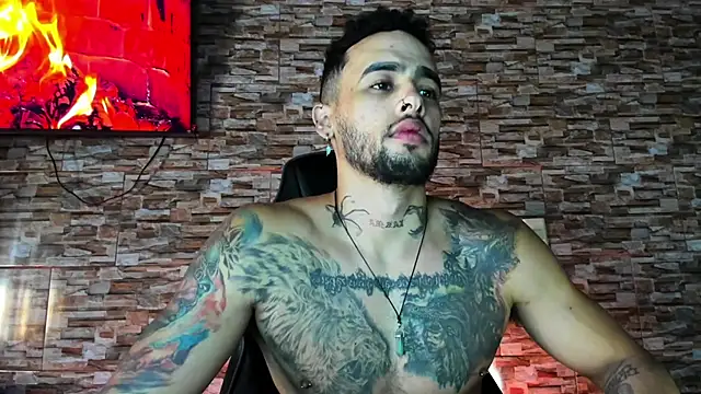 Snapshot of Seth_Owner chatting on 01.18.25 Seth Owner online show from 01.18.25