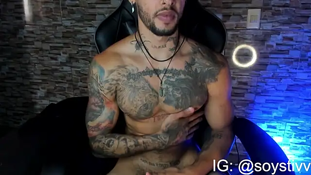 Snapshot of Seth_Owner chatting on 02.08.25 Seth Owner online show from 02.08.25