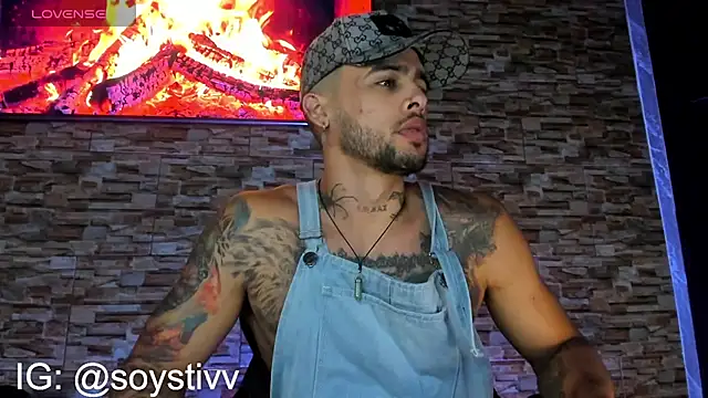 Snapshot of Seth_Owner chatting on 03.17.25 Seth Owner online show from 03.17.25