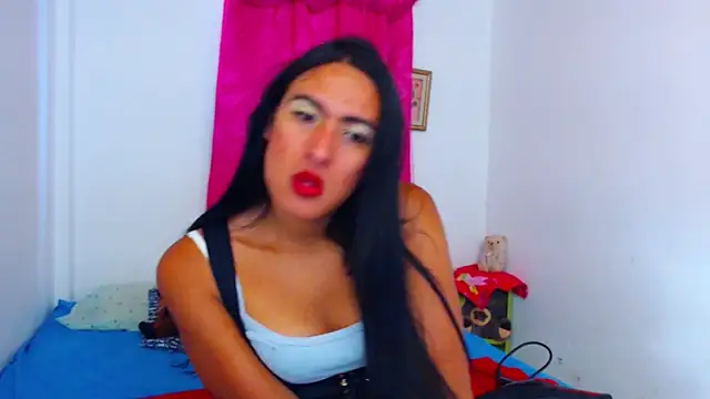 misss estrella online show from 09.28.25