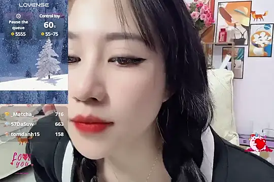  LLisa  online show from 02.10.25