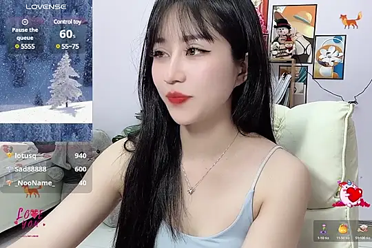  LLisa  online show from 02.18.25