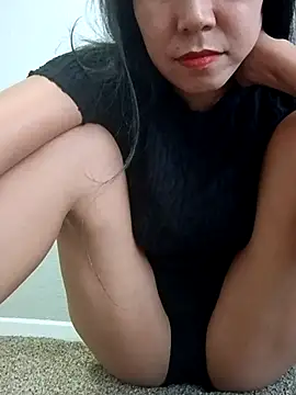2HotAsain4u online show from 08.08.26
