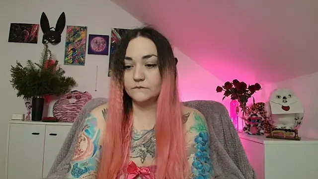 PinkHurricaneOfficial online show from 04.02.26