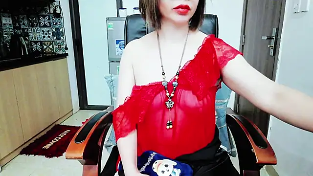 Miu-Le online show from 11.22.25