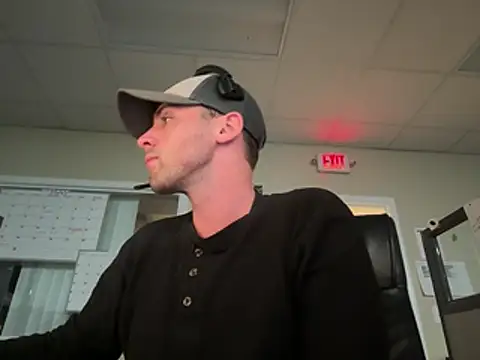 Snapshot of Graysontaylor@xh chatting on 05.03.26 Graysontaylorxh online show from 05.03.26