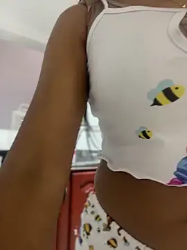 Riana Kean online show from 10.17.25